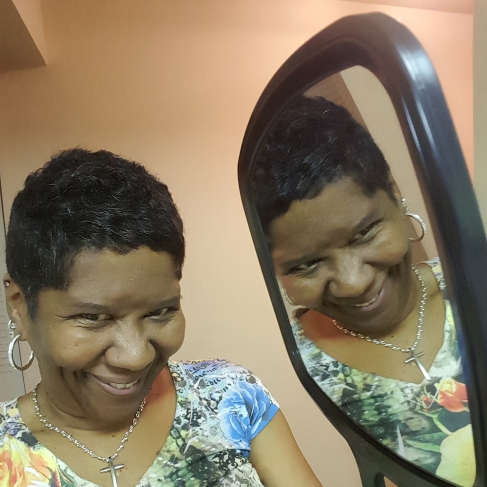 Meet your Posher, Felecia
